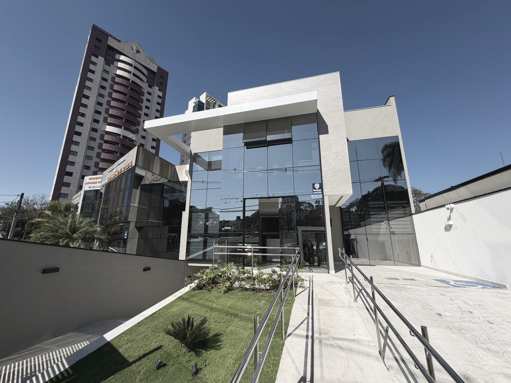 Fachada da Ayub Clinic, na Rua Mauá 1005